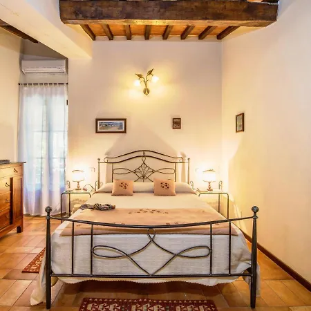 Locazione Turistica Casa Graziani-2 * Ravigliano
